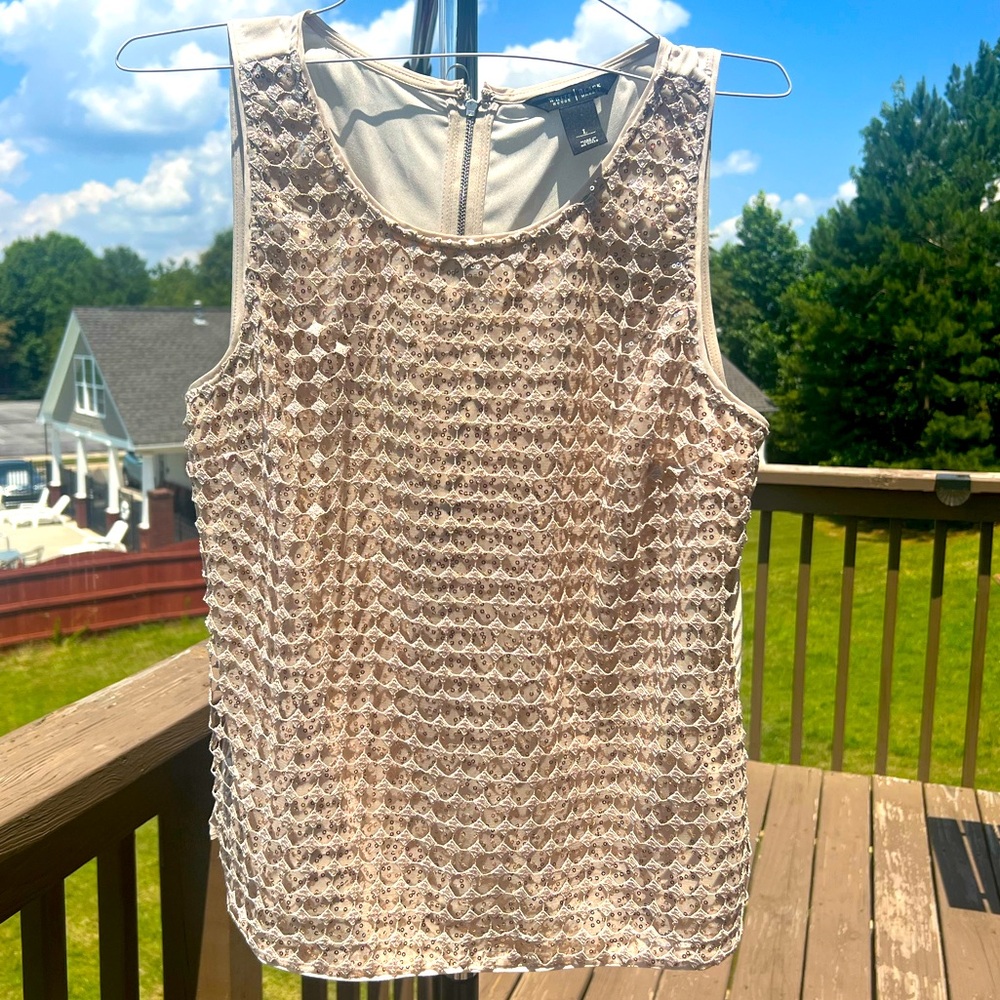 Beige tan 3D White House black market sequin tank size large with a zipper